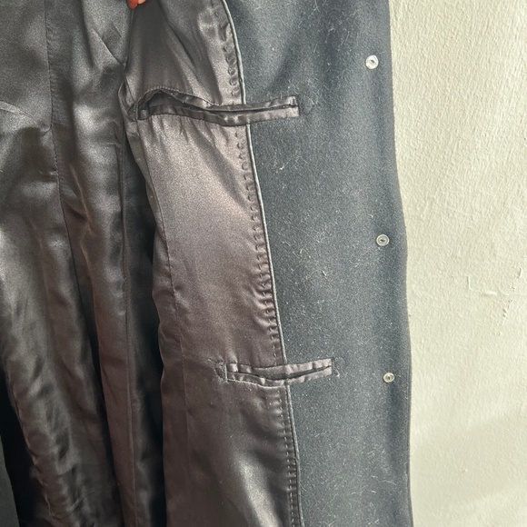 LE CHATEAU Wool Coat with Faux Fur Collar - Picture 12 of 13